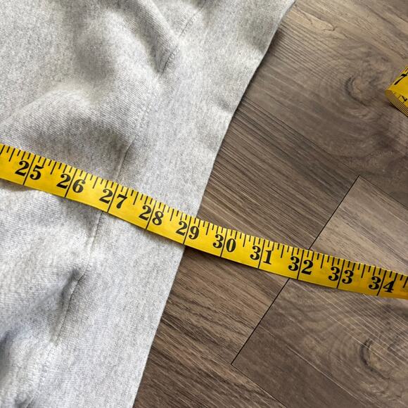 Vintage UNC Greensboro Sweatshirt Men's Size XXL Gray UNCG 1990s Worn Gray - Picture 8 of 10